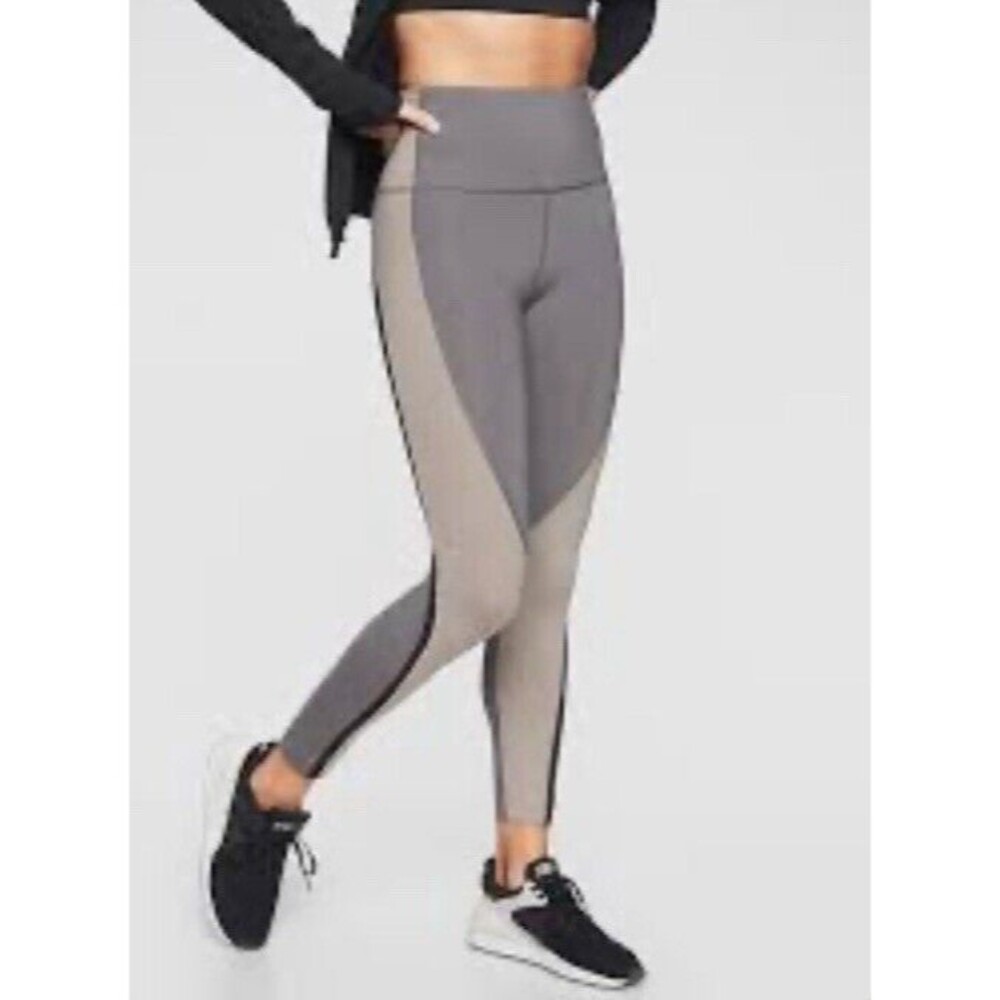 Women's Athleta Spar Colorblock 7/8 Tight Leggings Silver Bell Size Small Active